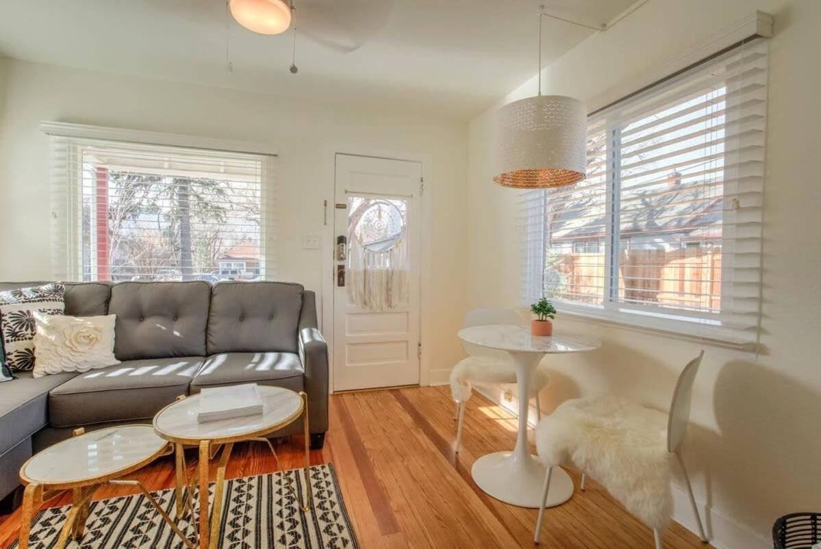 Vintage Tiny House Cute 1Bdrm Big Appeal Villa Colorado Springs Exterior photo