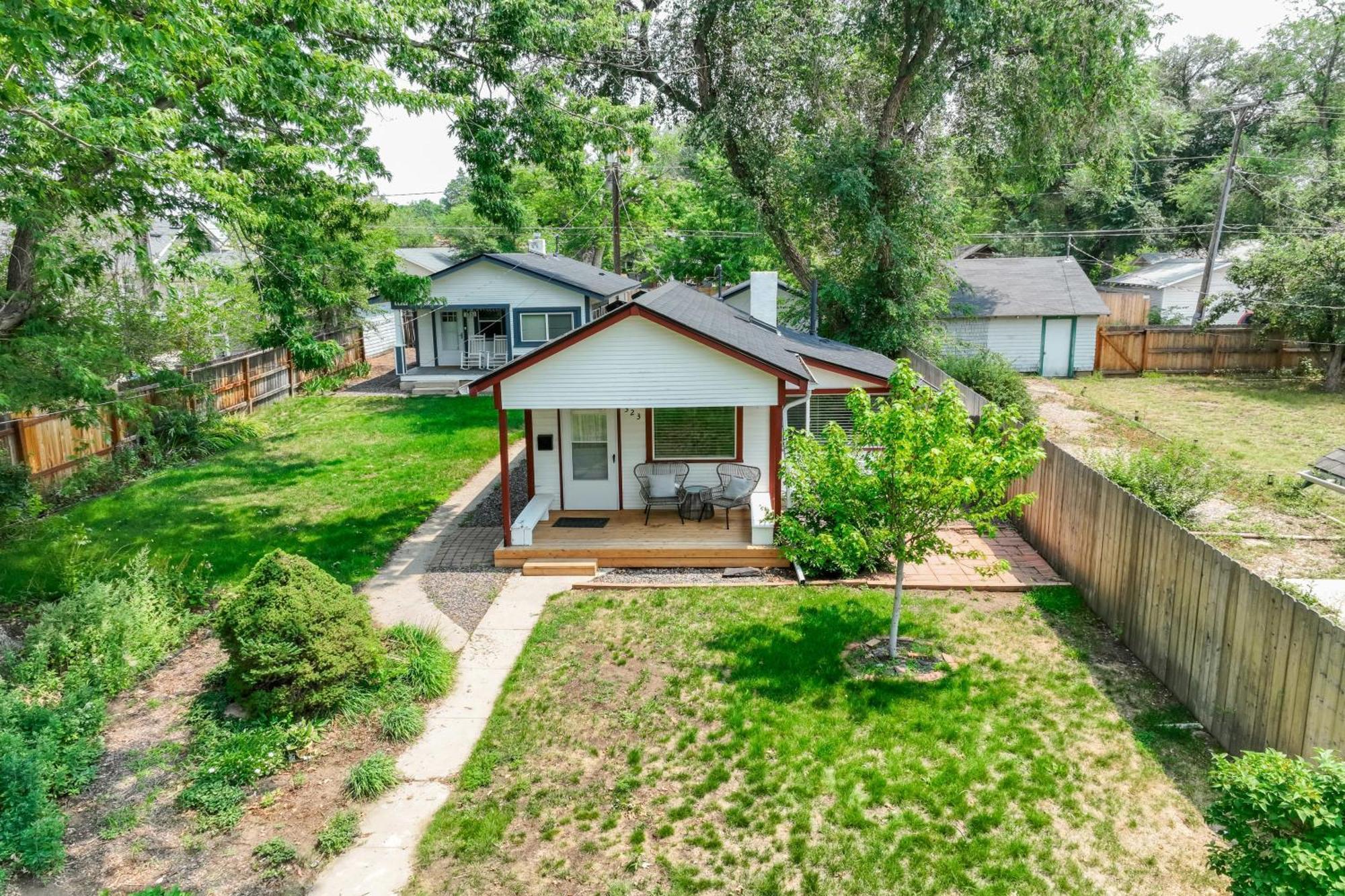 Vintage Tiny House Cute 1Bdrm Big Appeal Villa Colorado Springs Exterior photo