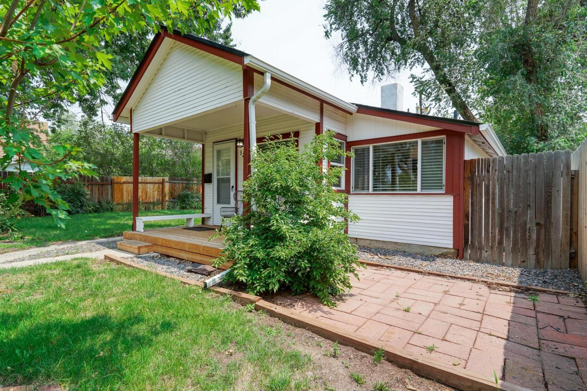 Vintage Tiny House Cute 1Bdrm Big Appeal Villa Colorado Springs Exterior photo